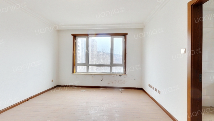 东港印象B区二手房实景图