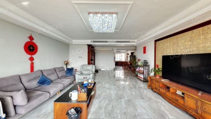 湖畔花园闻莺苑二手房实景图