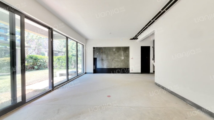 玺宸上院二手房实景图