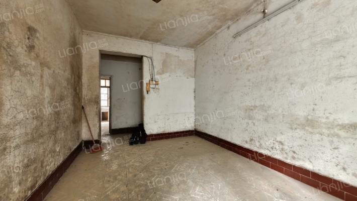 南面小区二手房实景图