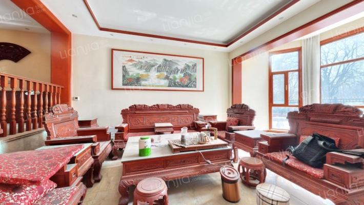 泰晤士河二手房实景图