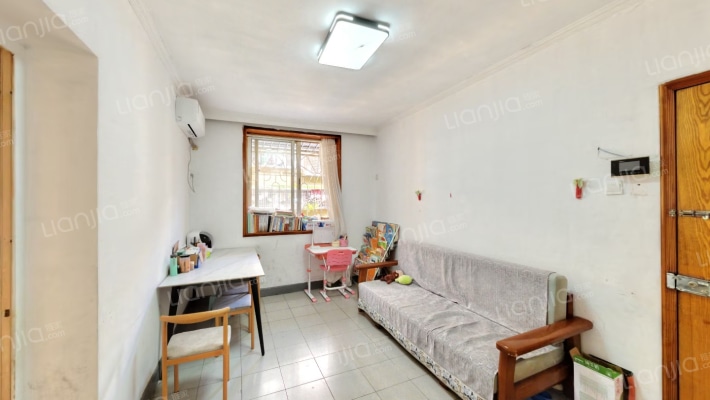 角滨路45-57号二手房实景图