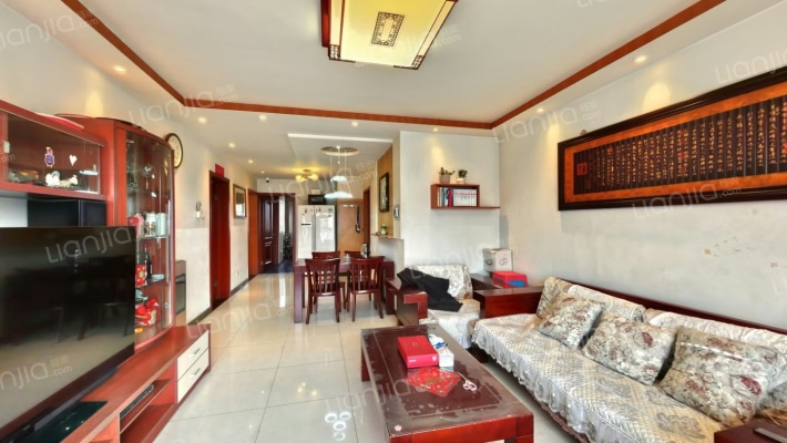 鸿业兴园一区二手房实景图