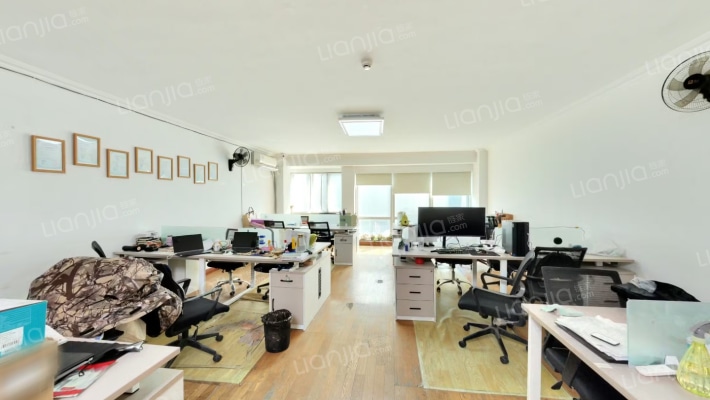 丽晶苑二手房实景图