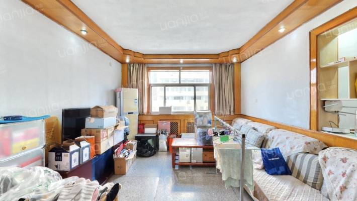 银苑社区二手房实景图