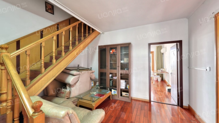 政苑二手房实景图