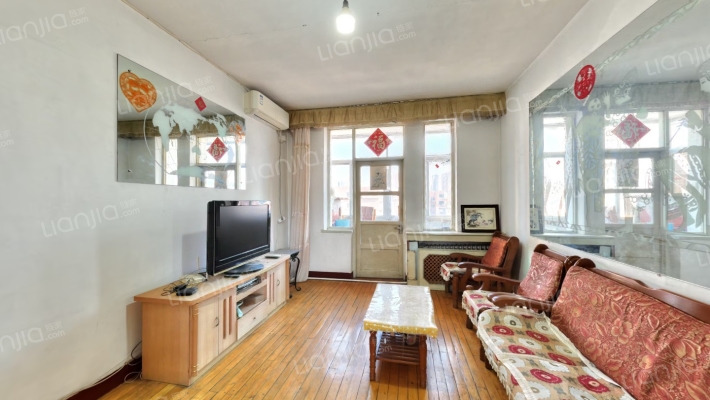 白山路二手房实景图