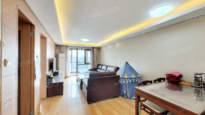 长阳半岛4号院二手房实景图