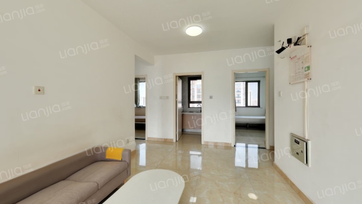 颐璟万和二手房实景图