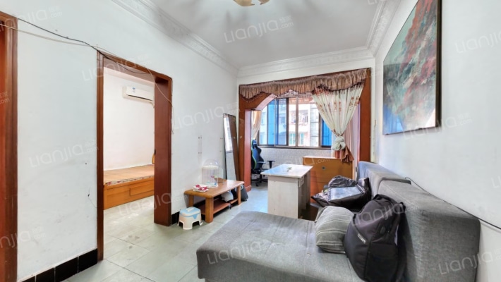 红光三区二手房实景图