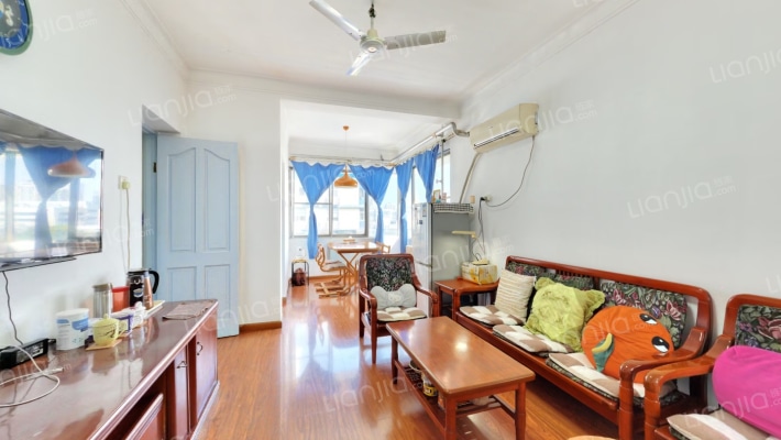 长飞公寓二手房实景图