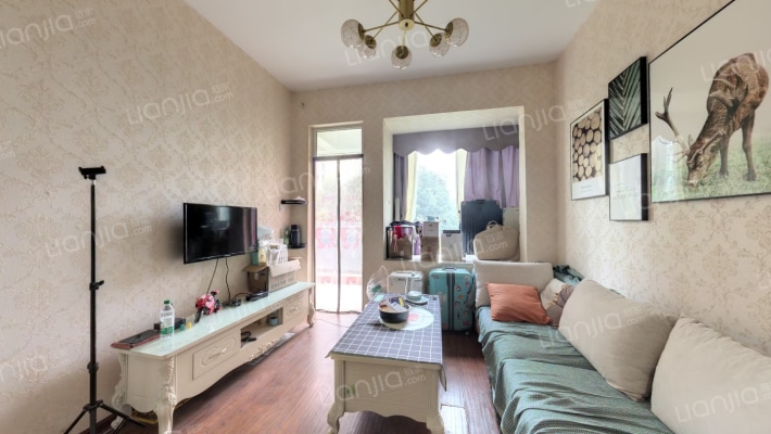 东城映象B区二手房实景图