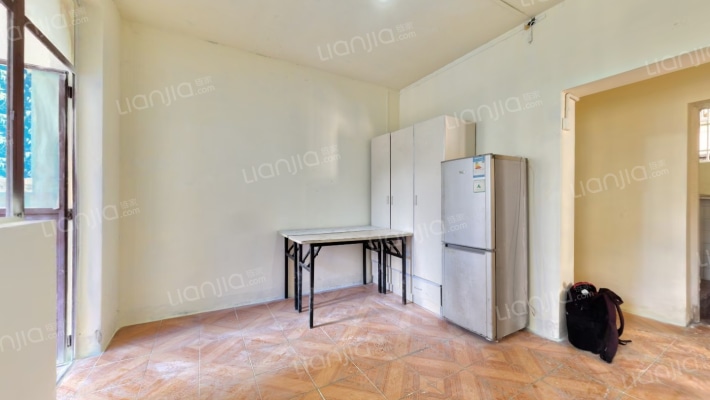 清溪南街11号二手房实景图