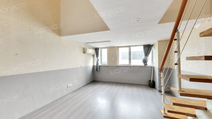 睿谷3区二手房实景图