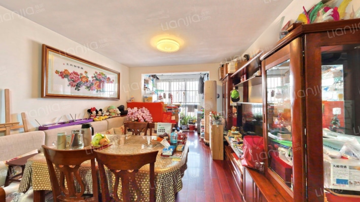 圣馨家园二手房实景图