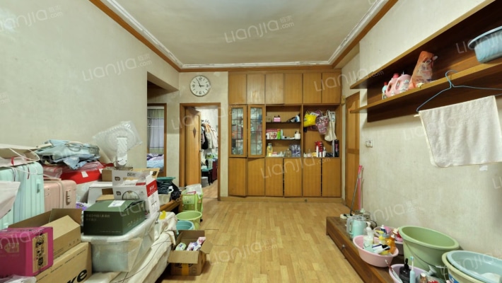 长飞公寓二手房实景图