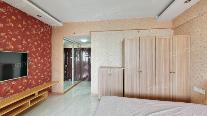 苹果都市二手房实景图