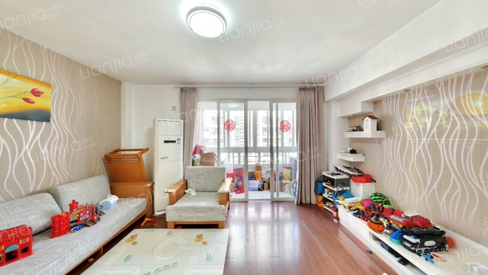 怡景佳源二手房实景图