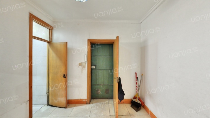 铁路四十四宿舍二手房实景图