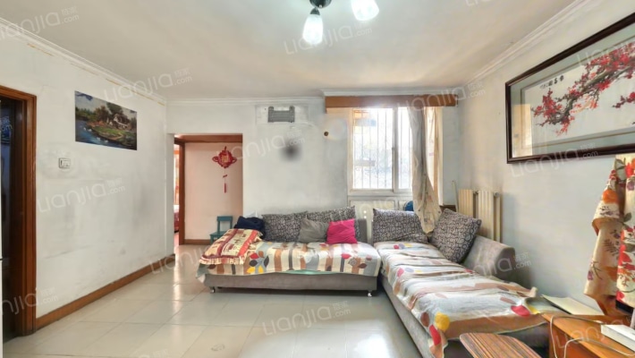 法源寺西里小区二手房实景图