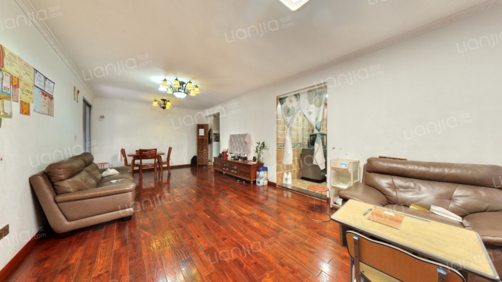 龙威花园一期二手房实景图