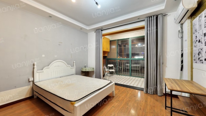 天惠神秘墅小区二手房实景图