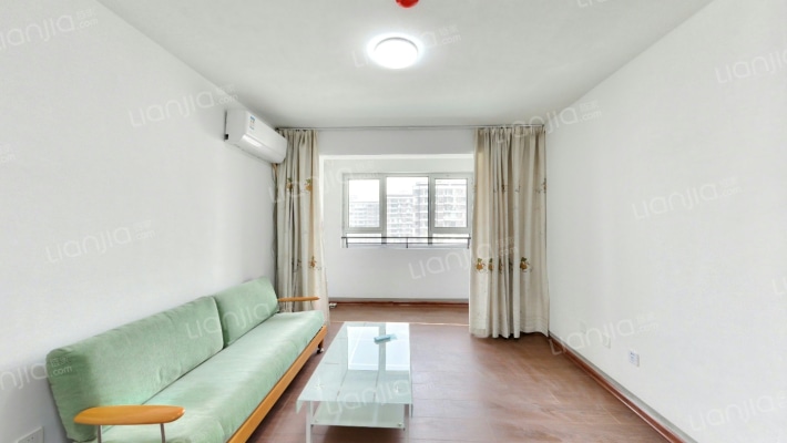 标山山河苑二手房实景图