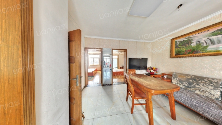 振源新村二手房实景图