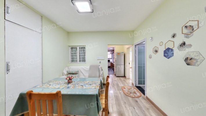 侨办大院二手房实景图