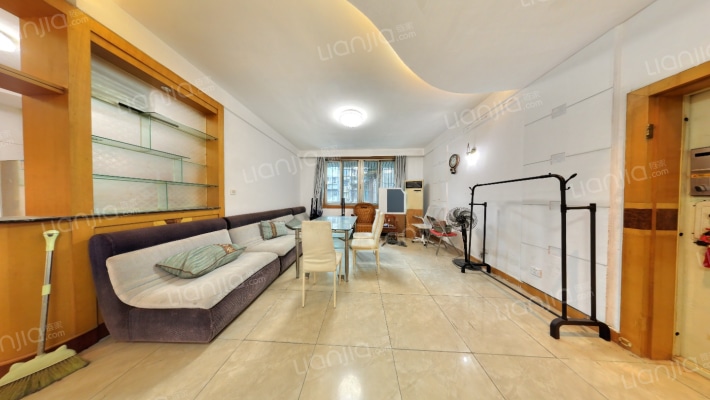 红墙巷24号二手房实景图