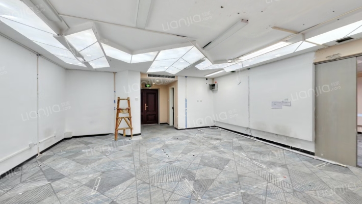 时代风帆大厦二手房实景图