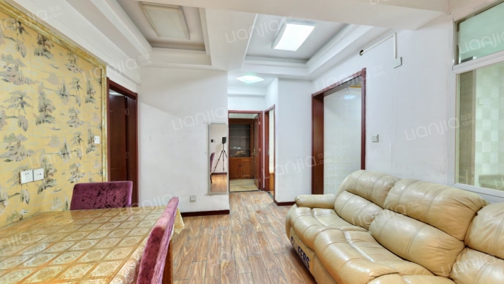 华庭嘉苑二手房实景图