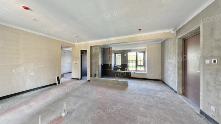 国贸建发保利悦湖二手房实景图