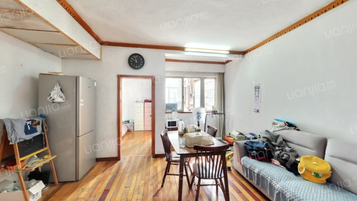 华天大酒店综合楼宿舍二手房实景图