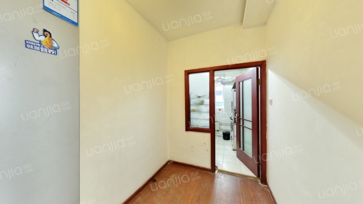 团结湖南里二手房实景图