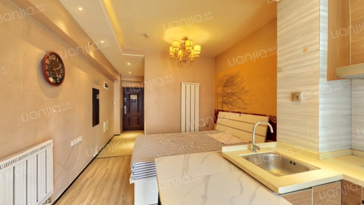 恒大滨河左岸临湖公馆二手房实景图