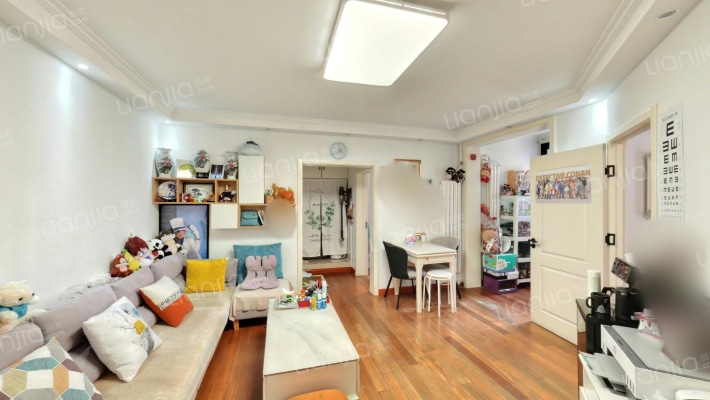 颐源居小区二手房实景图