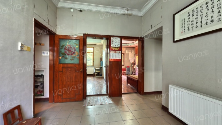 建工局宿舍二手房实景图