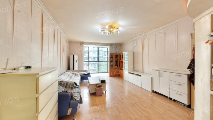 幸福春天二手房实景图