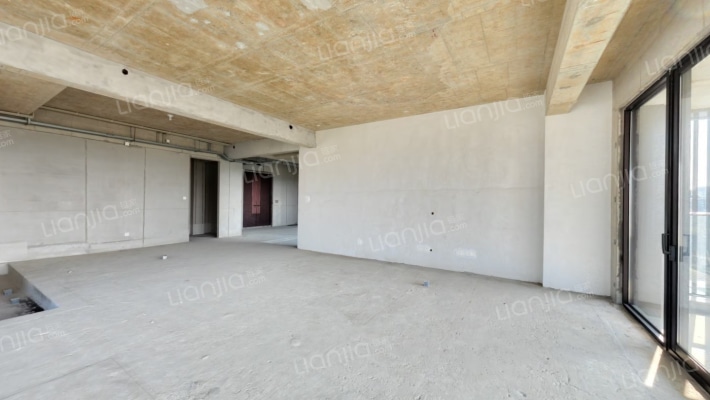 万科松樾二手房实景图