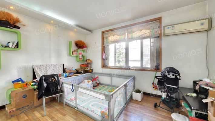 开关厂宿舍小区二手房实景图