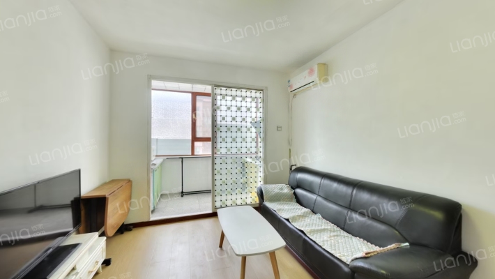 龙新雅居二手房实景图