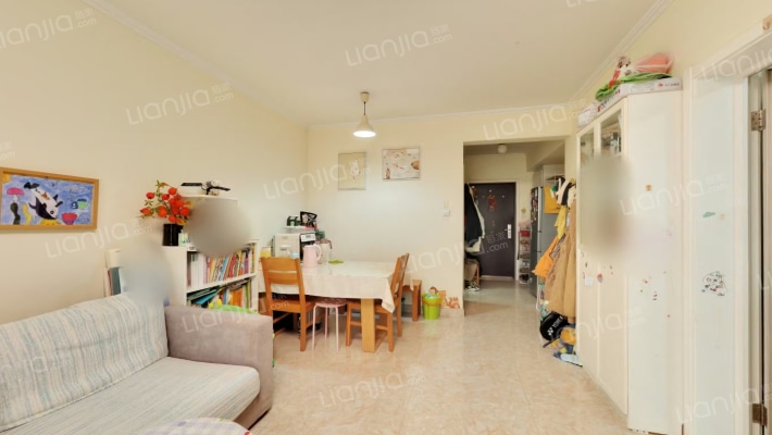 中建国际港二手房实景图