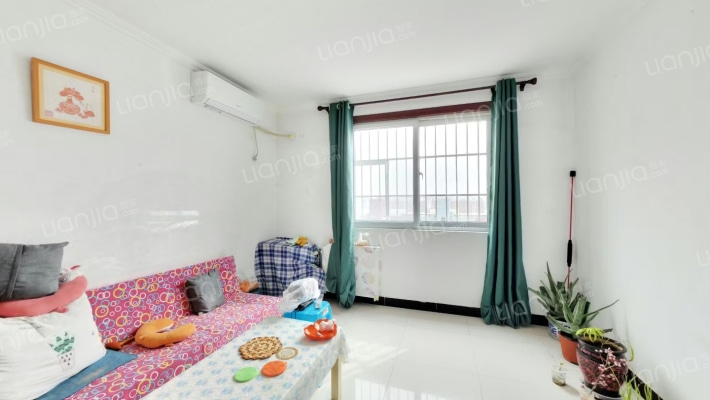 康庄中巷4号院二手房实景图