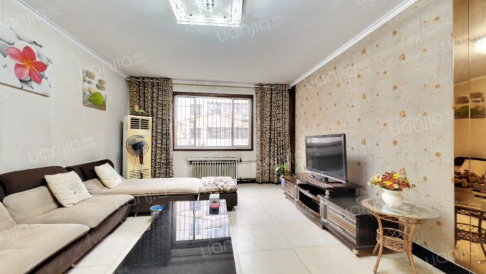 质量技术监督局长安分局家属院二手房实景图