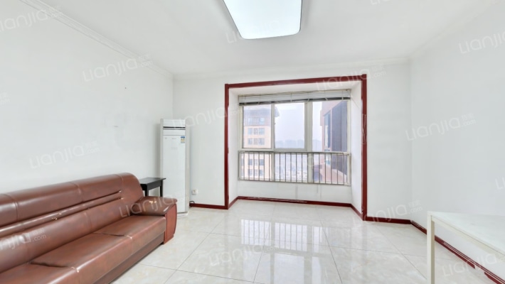 浩林方里二手房实景图