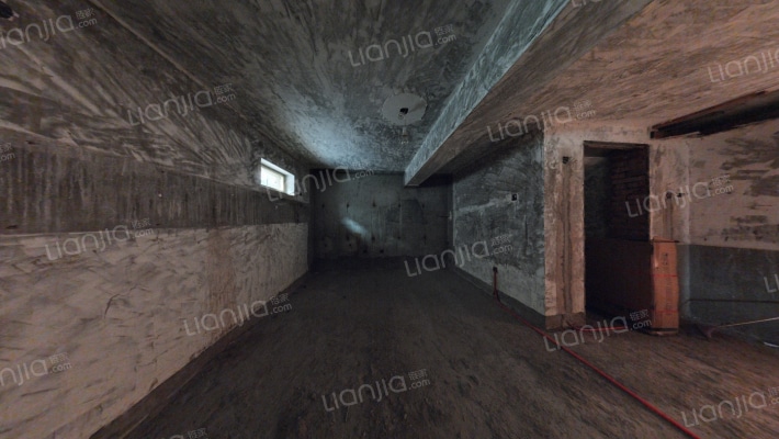 翠湖别墅D区二手房实景图