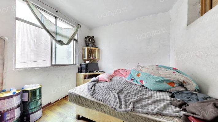 伏牛路54号院二手房实景图