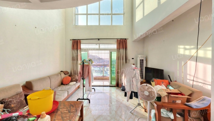 金碧湾雅苑二手房实景图