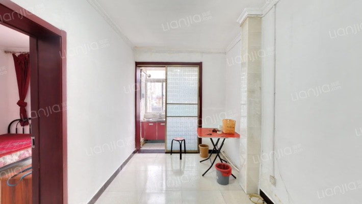 东八里新村二手房实景图